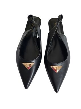 JustFab Black Pointed Slingback Flats with Gold Triangle Accent